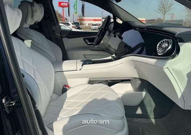 Mercedes-Benz EQS SUV
