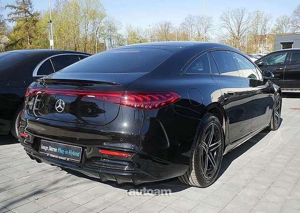 Mercedes-Benz EQS