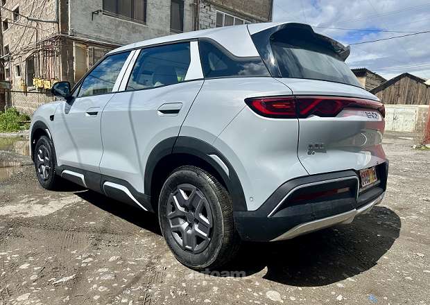 BYD Yuan Up