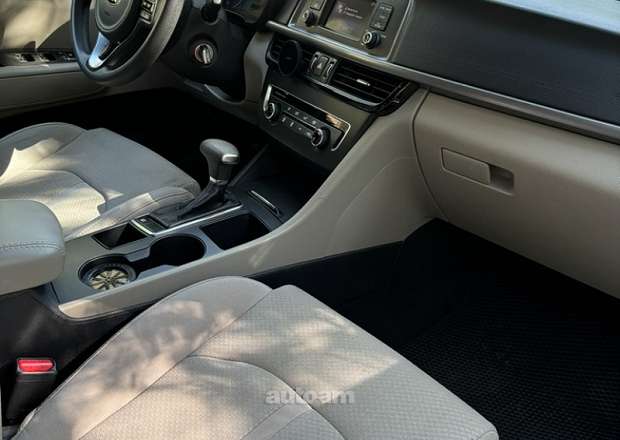 Kia Optima 2016 — լուսանկար 13