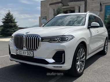 BMW X7  2021 