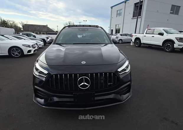 Mercedes-Benz GLA 35 AMG