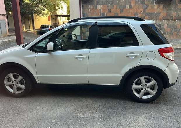 Suzuki SX 4