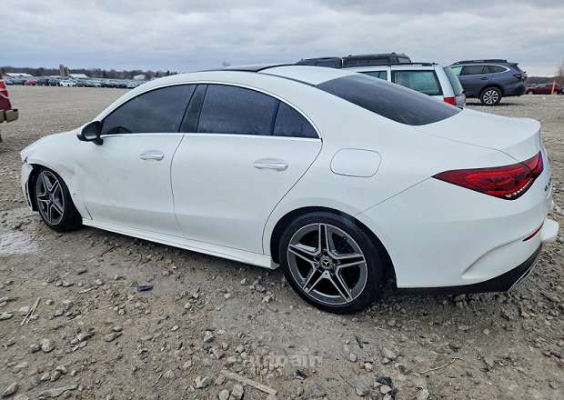 Mercedes-Benz CLA 250