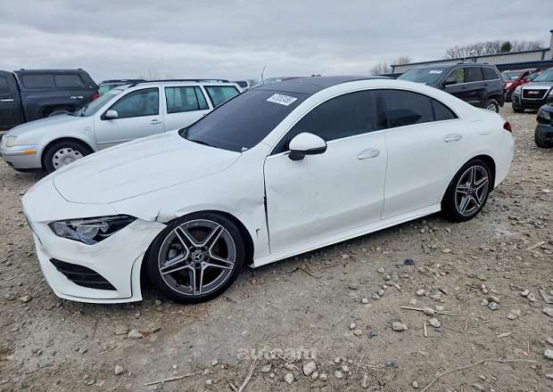 Mercedes-Benz CLA 250