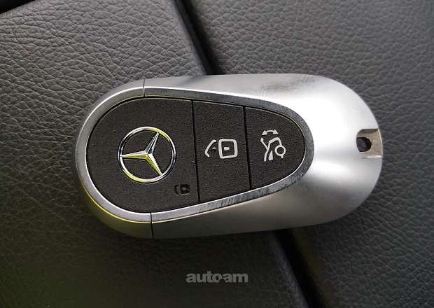 Mercedes-Benz EQE