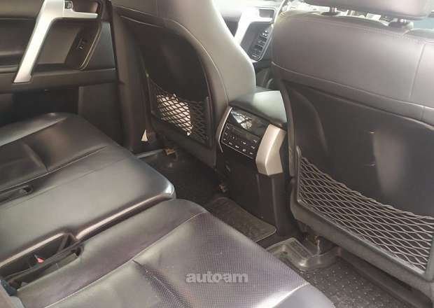 Toyota Land Cruiser Prado 2018 — լուսանկար 12