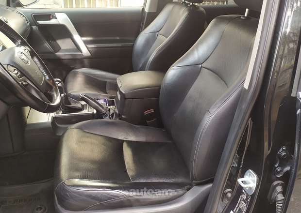 Toyota Land Cruiser Prado 2018 — լուսանկար 11