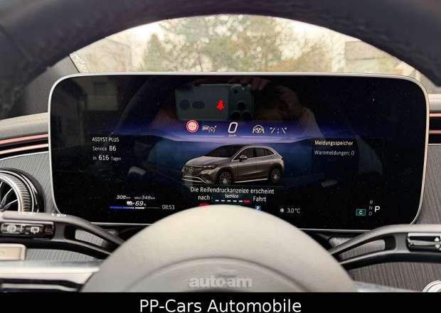 Mercedes-Benz EQE SUV