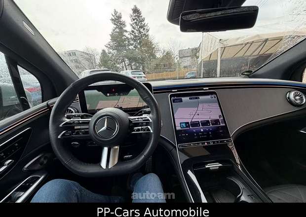 Mercedes-Benz EQE SUV