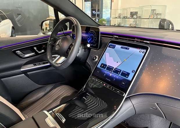 Mercedes-Benz EQE SUV