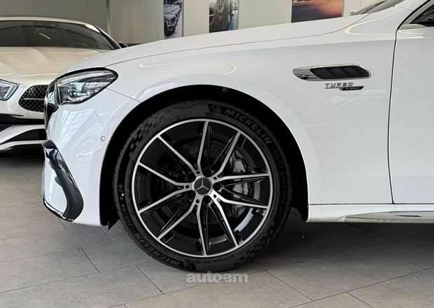 Mercedes-Benz E 53 AMG