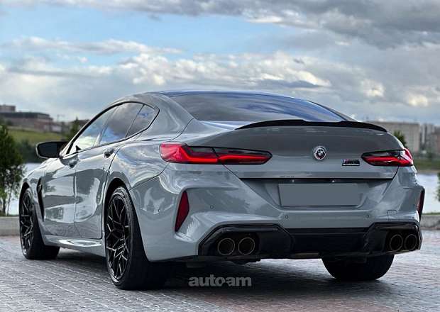 BMW M8