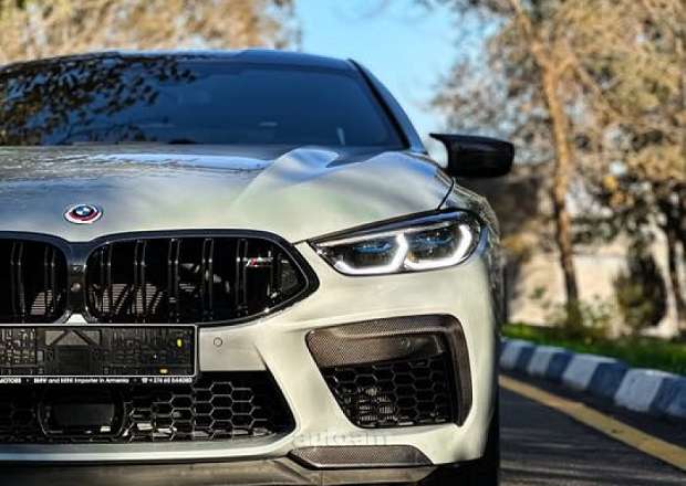 BMW M8