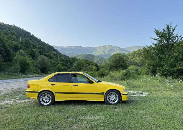BMW 320 1996 — photo 4