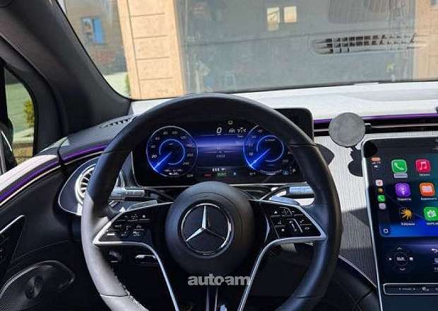 Mercedes-Benz EQS SUV
