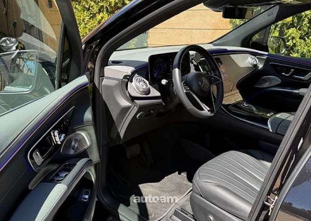 Mercedes-Benz EQS SUV
