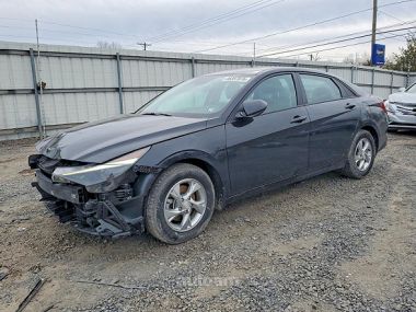 Hyundai Elantra  2023 