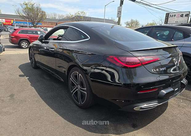 Mercedes-Benz CLE 300