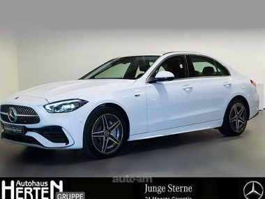 Mercedes-Benz C 300  2025 