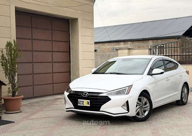 Hyundai Elantra 2020 — լուսանկար 1