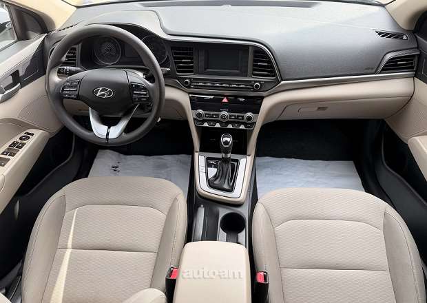 Hyundai Elantra 2020 — լուսանկար 6