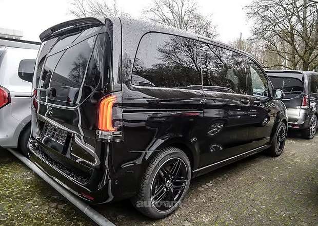 Mercedes-Benz V 220