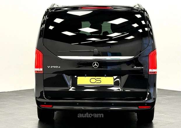 Mercedes-Benz V 250