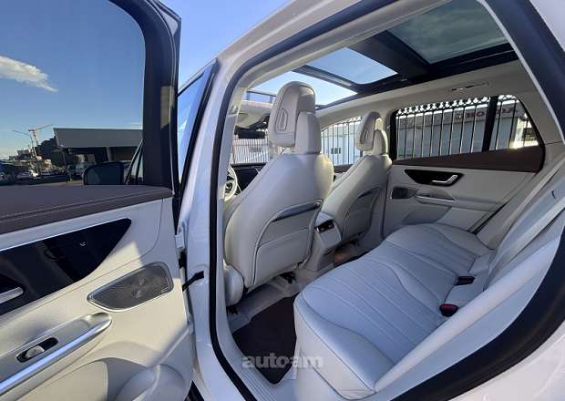 Mercedes-Benz EQE SUV