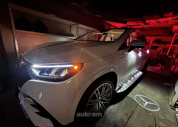 Mercedes-Benz EQE SUV