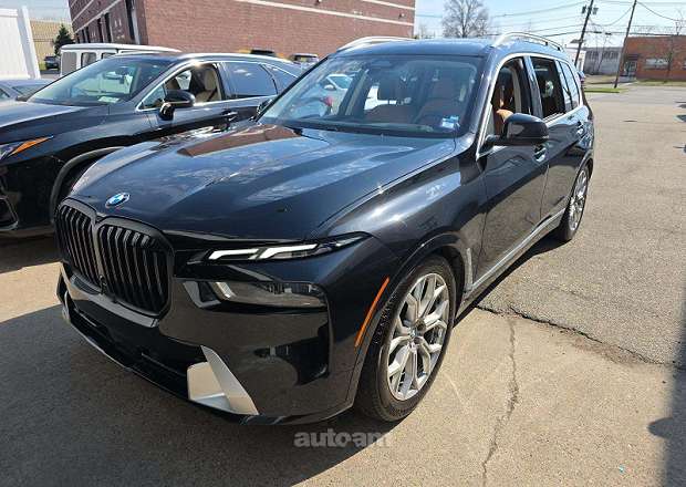 BMW X7