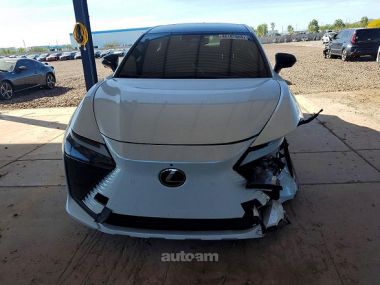 Lexus RZ 300  2024 