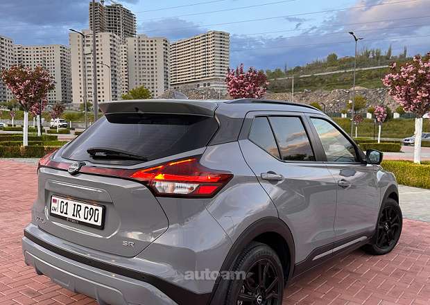Nissan Kicks