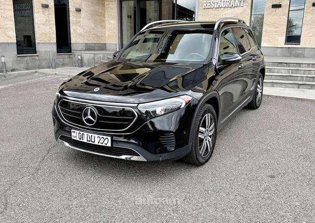 Mercedes-Benz EQB