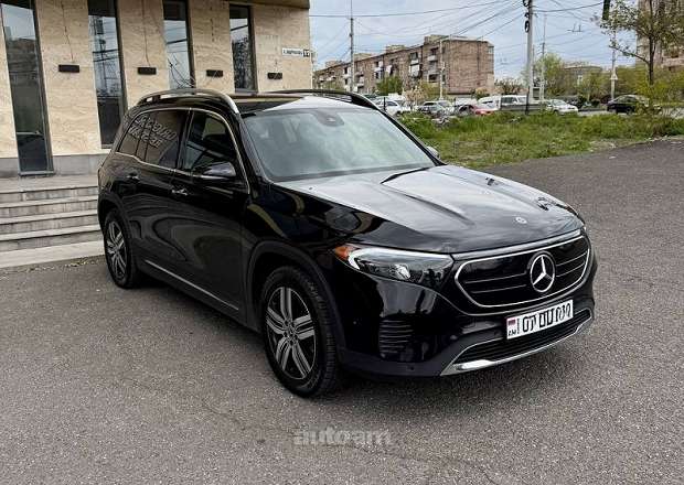 Mercedes-Benz EQB