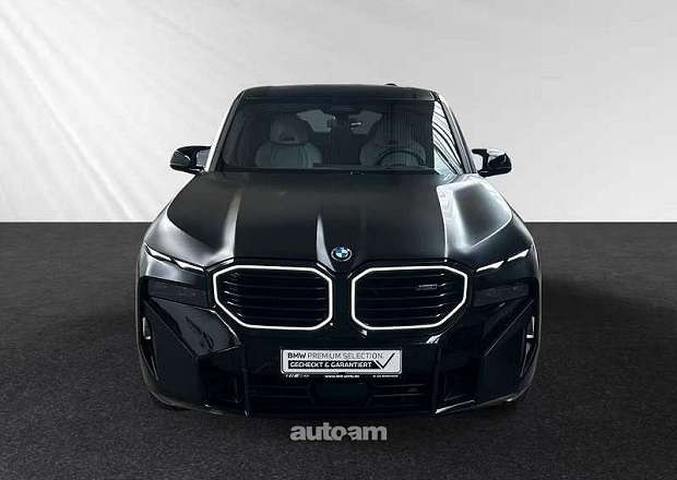 BMW XM