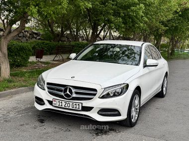 Mercedes-Benz C 250  2015 