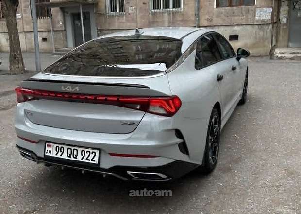 Kia K5