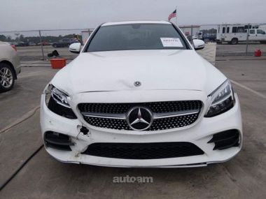 Mercedes-Benz C 300  2020 