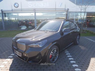 BMW iX1  2026 