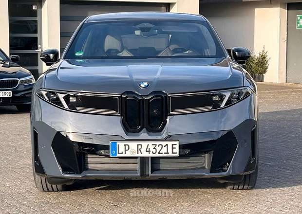 BMW iX3