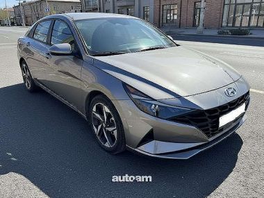 Hyundai Elantra SEL 2023 — миниатюра 3