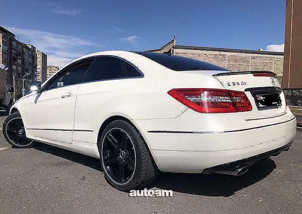 Mercedes-Benz E 350 2010 — լուսանկար 13
