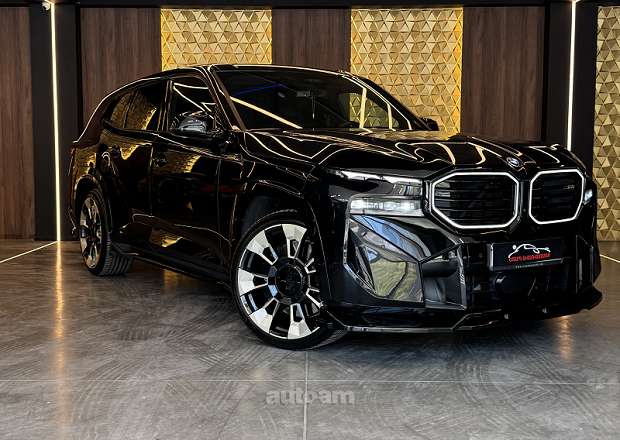 BMW XM