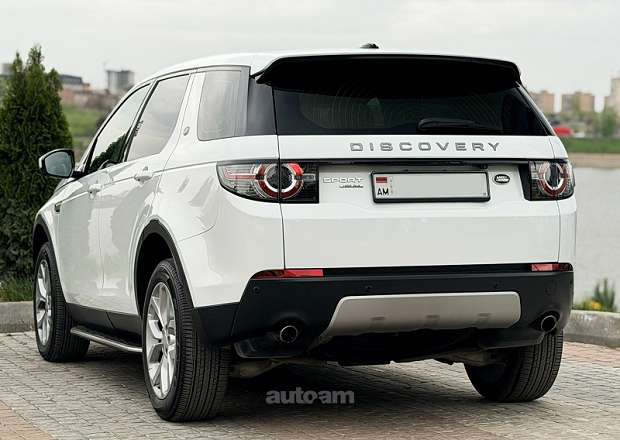 Land Rover Discovery 2015 — фото 6