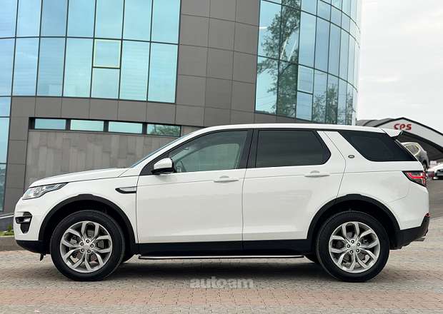 Land Rover Discovery 2015 — фото 14