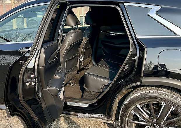 Infiniti QX50