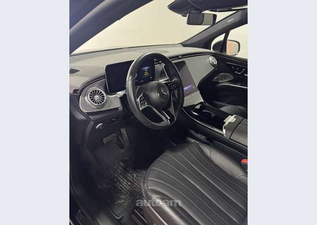 Mercedes-Benz EQS SUV
