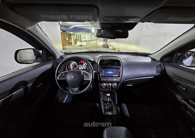 Mitsubishi Օutlander Sport