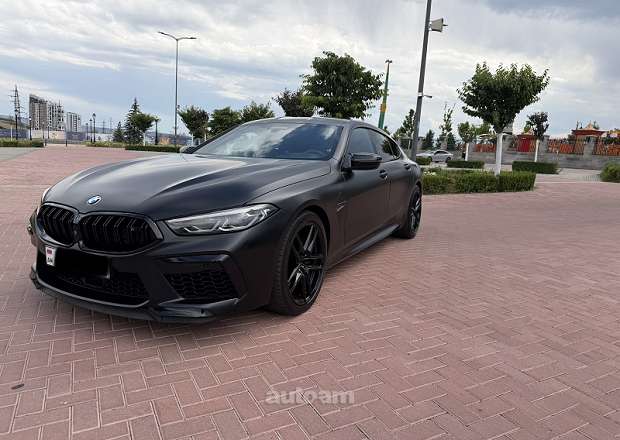 BMW M8